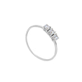 18 Karat Gold - 750 Ring mit Zirkonia Steinen